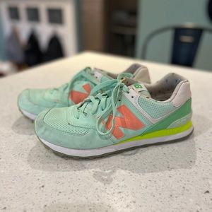Women’s Mint Ice Cream New Balance 574 Shoes (806-WR)